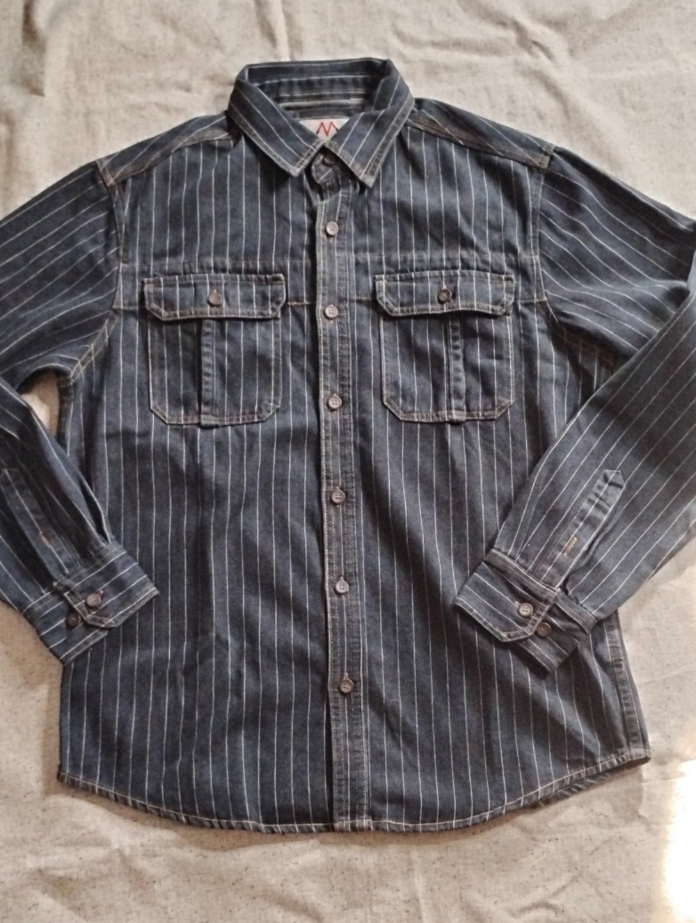 Vimanron Men's Black Pinstripe Button-Up Shirt